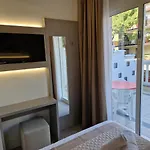 ホテル Danubio