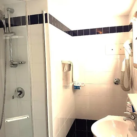 达奴比奥酒店 酒店 利多迪迪耶索洛